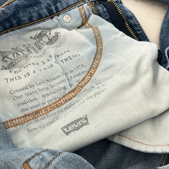 New without tags Heavy Levi 514 Jeans - Picture 2 of 3